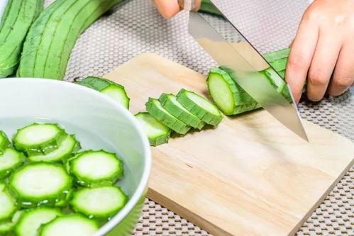 怎样吃毛瓜,轻松掌握美味毛瓜的烹饪技巧