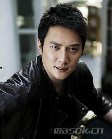 男明星综艺吃瓜,男明星吃瓜大揭秘，笑料百出引热议