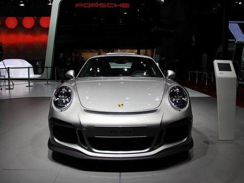 多伦多保时捷吃瓜,一场意外的网络热议